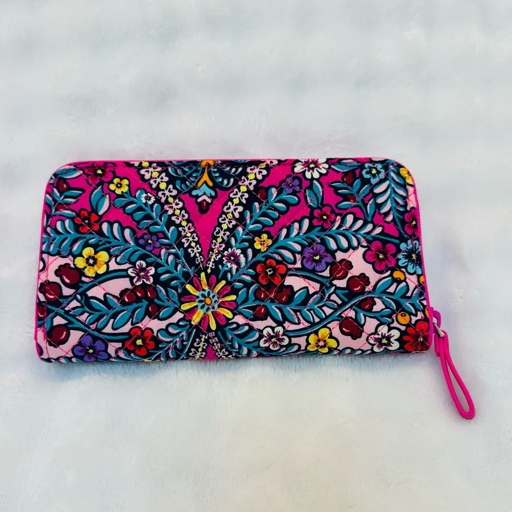 Vera Bradley Multicolor Floral Wallet - Picture 2 of 6